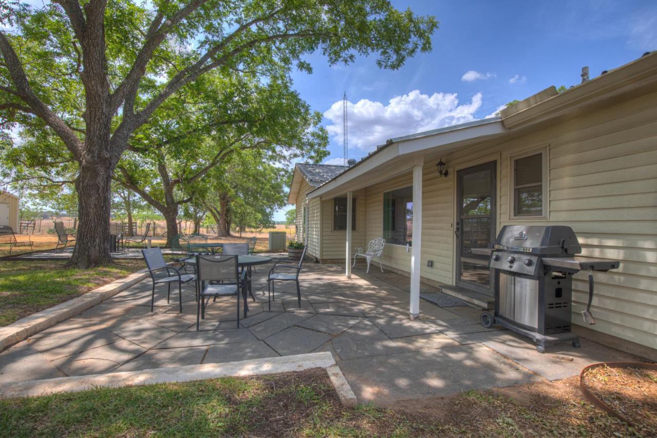 Cozy Combo Heart Of Wine Trail Villa Stonewall Exterior photo