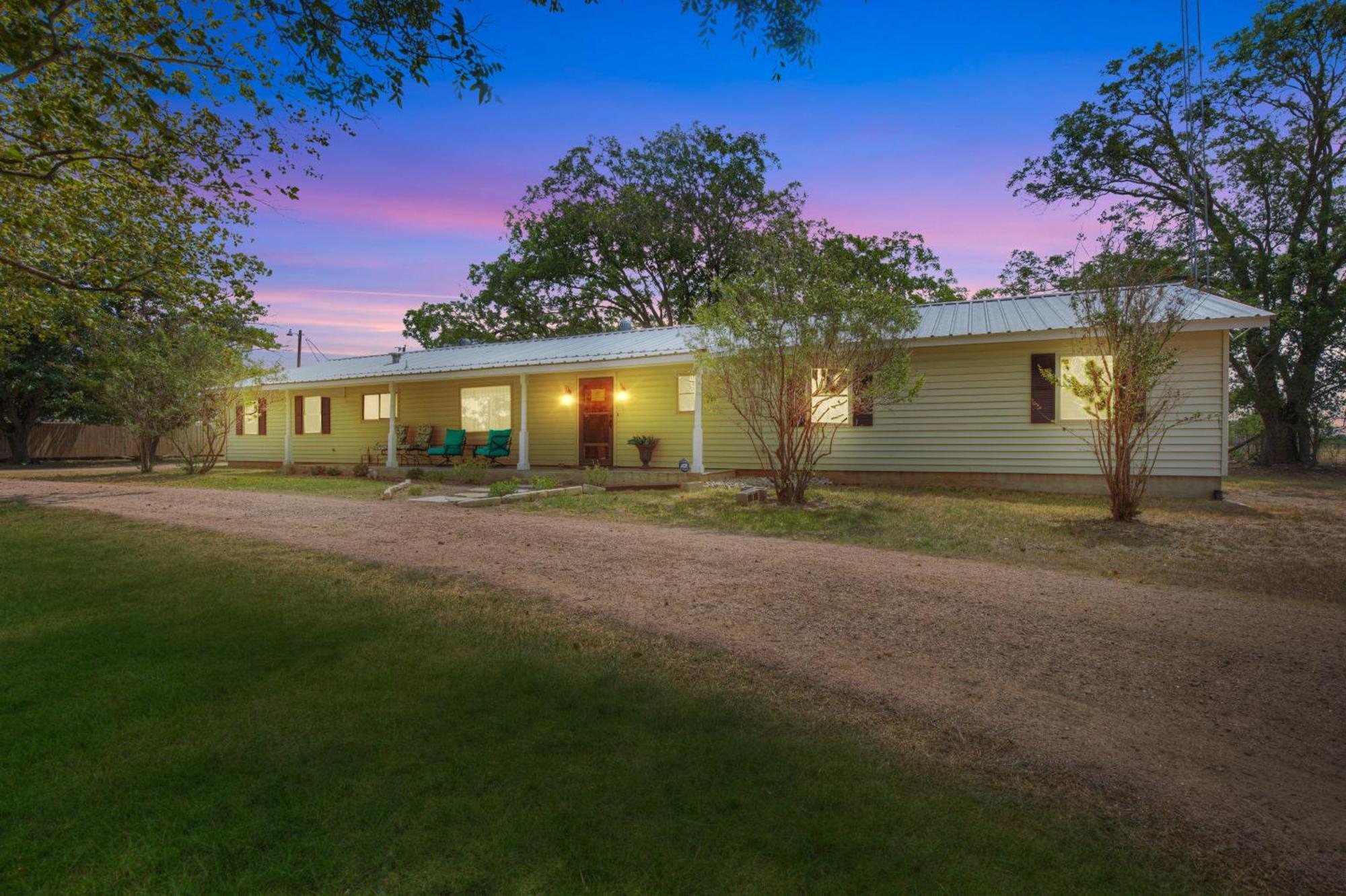 Cozy Combo Heart Of Wine Trail Villa Stonewall Exterior photo